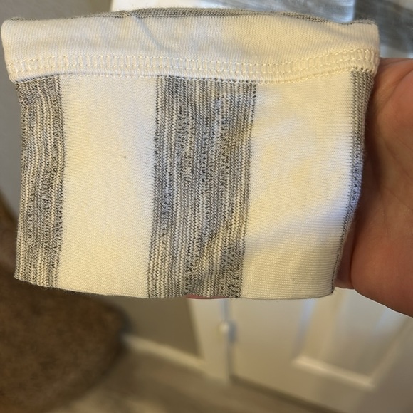 T by Talbots Women’s (S) Gray White Striped Cowl Neck Longsleeve Tee Top NWT - Picture 4 of 9